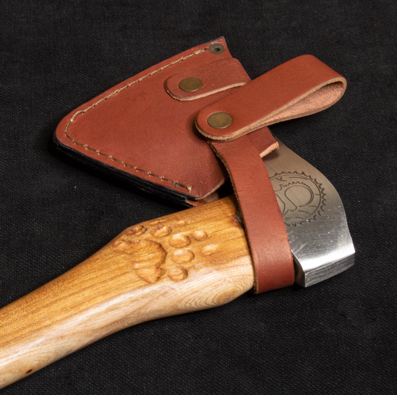 Kam Knife Ayı Pençesi Desenli Kamp Baltası Dövme Çelik