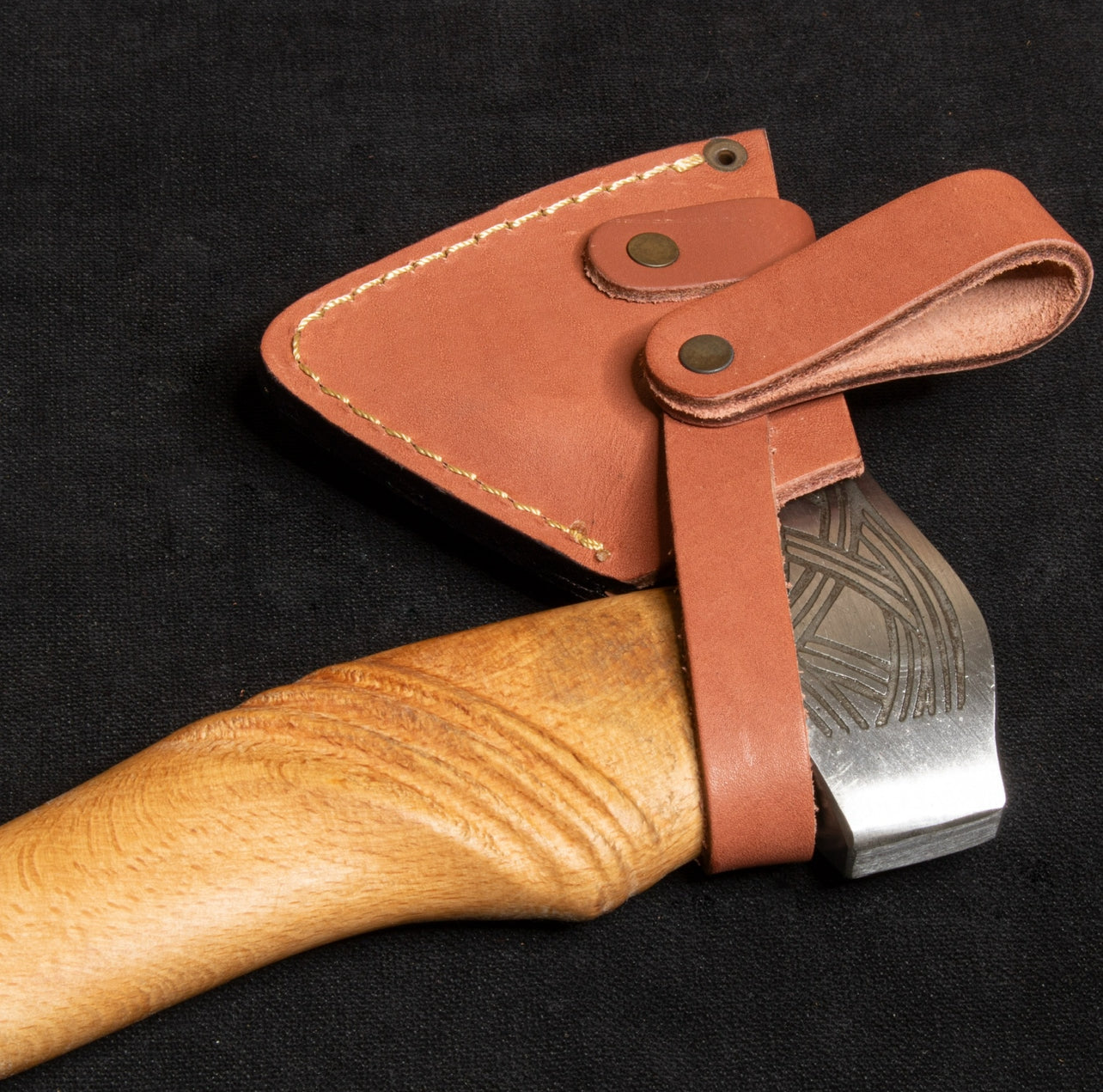 Kam Knife Viking Desenli Kamp Baltası Dövme Çelik