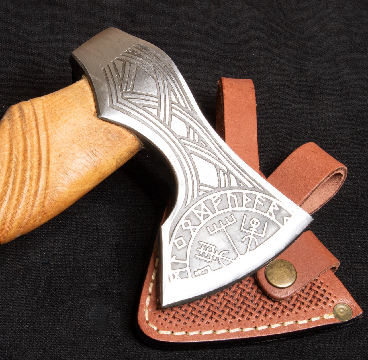 Kam Knife Viking Desenli Kamp Baltası Dövme Çelik