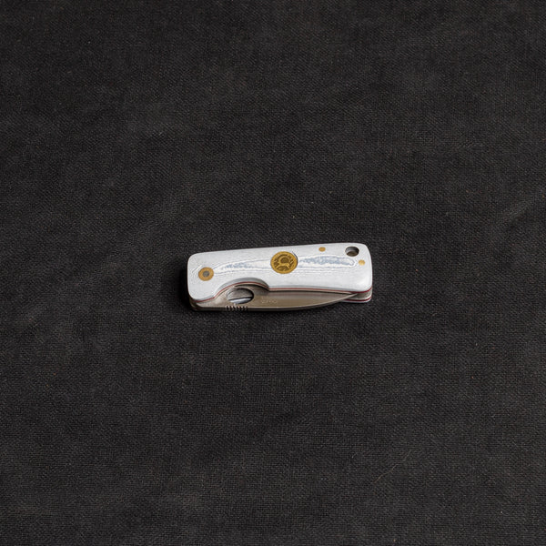 J10 Jean Mikartaİçten Kilitli Rulmanlı ÇakıJ10 - N690