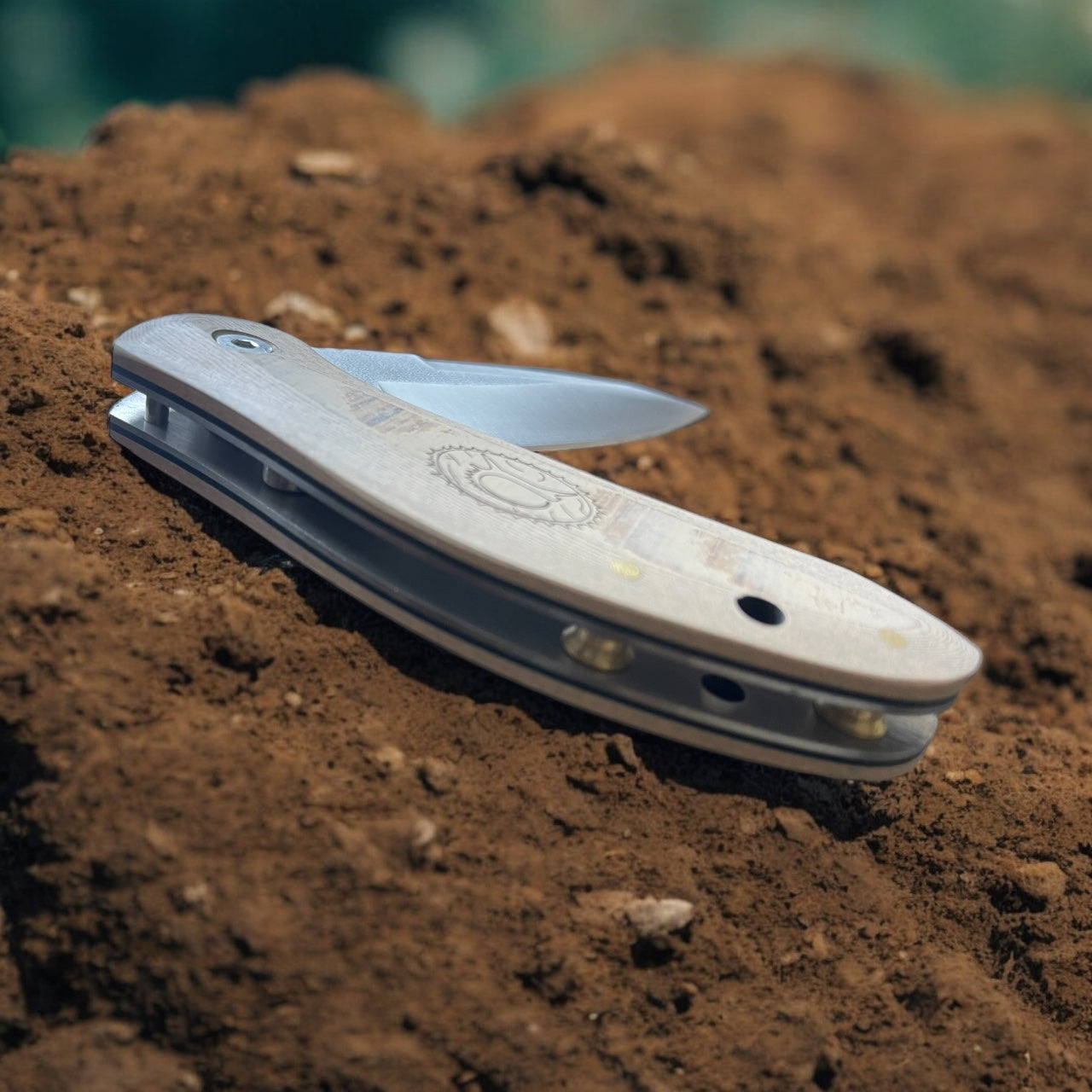 İçten Kilitli Klipsli Rulmanlı Tactical Çakı Meşe Kompakt Mikarta Kabza - S2 - N690