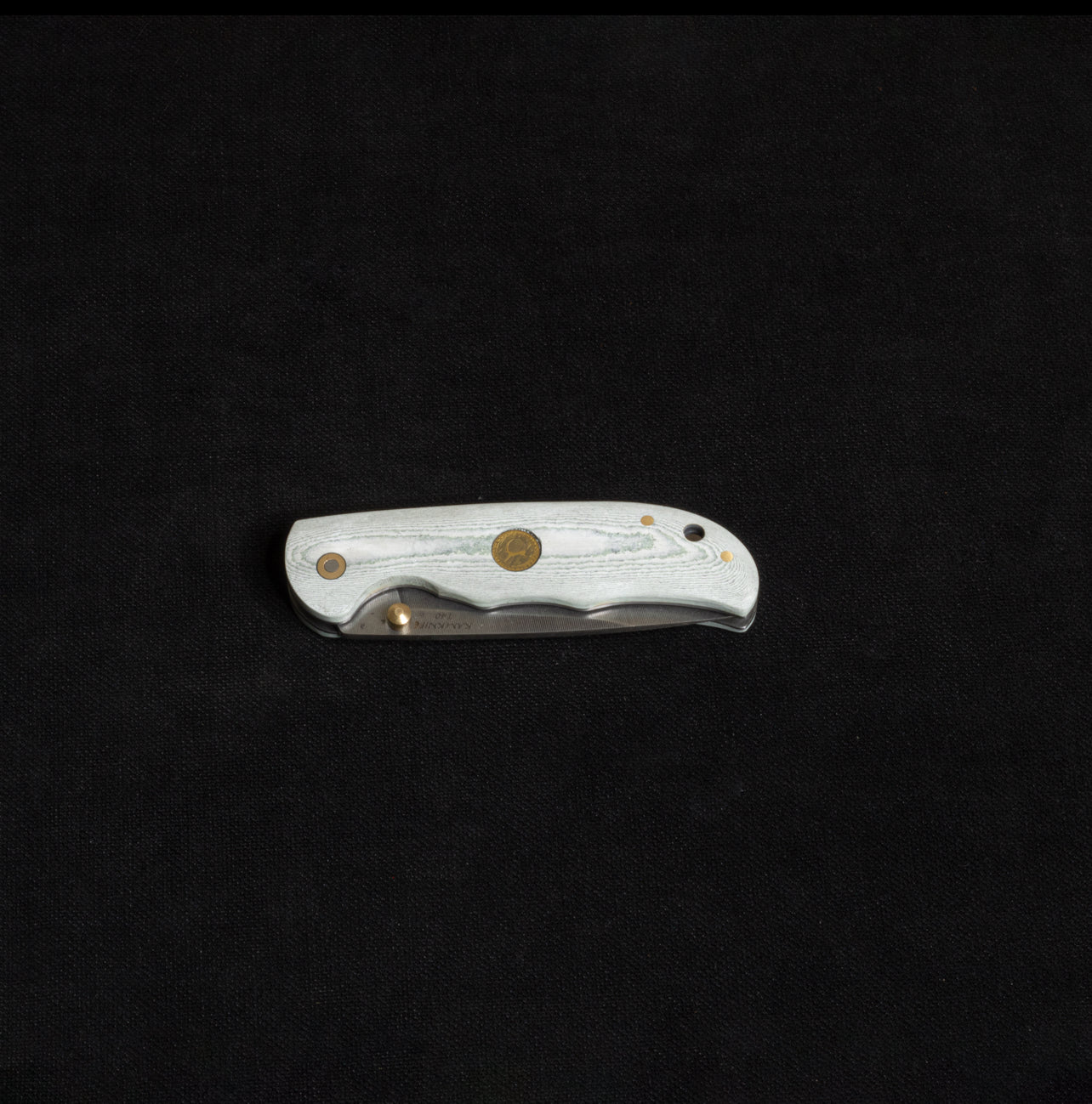 İçten Kilitli Rulmanlı Tactical Çakı  Jean Desenli  - T40 - N690