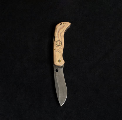 Doğa Tutkunlarına Özel: Büyük Boy Sırttan Kilitli Çakı Meşe Mikarta Koleksiyonu - TR99-N690